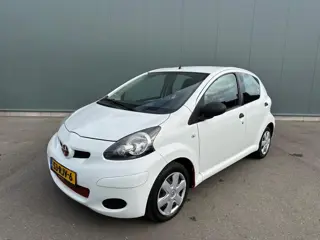 Toyota Aygo 1.0-12V Cool AIRCO | NAP ! (bj 2011)