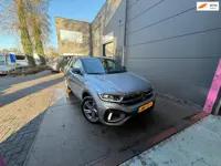 Volkswagen T-ROC 1.5 TSI R-Line /Automaat/2025!