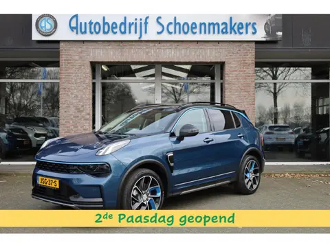 Lynk & Co 01 1.5 261PK! CAMERA STOELVERW. PANO/SCHUIF MEMORY INFINITY DAB NAVI CARPLAY ELEK.ACHTERKL