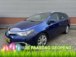 Toyota Auris Touring Sports 1.8 Hybrid Executive | Dealer onderhouden | Automaat | Stoelverwarming |