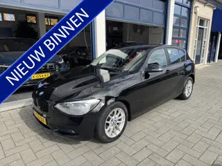 BMW 1-serie 114i Business+ CARPLAY/PDC/NW APK (bj 2013)