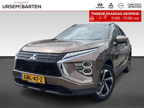 Mitsubishi Eclipse Cross 2.4 PHEV Intense+ Navigatie|L.M. Velgen|Parkeersenoren | Camera