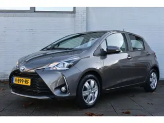 Toyota Yaris 1.5 Hybrid Design Sport Limited Automaat 100pk | Achteruitrijcamera | Regensensor | Blu