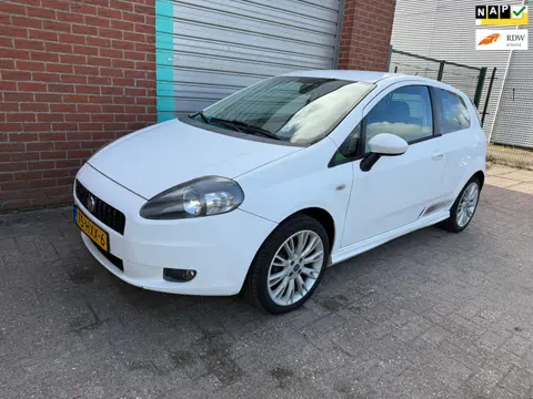 Fiat Grande Punto 1.4 NeroBianco Bj:2009 NAP!