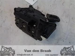 Volkswagen Golf 2012-2020 Deurslot rechts achterzijde