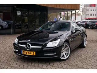 Mercedes-Benz SLK-klasse 200|Rijklaar!|Carplay|Bi-Xenon|Leder|Nekverwarming|Stoelverwarming|Pano