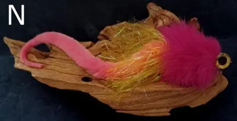 33 stuks Originele Magnum Dragon Tail snoekstreamers met een enkele Magnum Tail staart