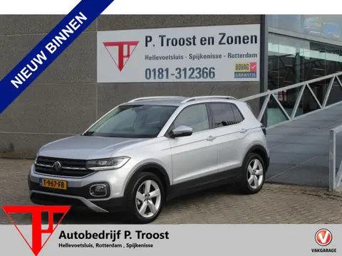 Volkswagen T-Cross 1.5 TSI Style Stoelverwarming/Achteruitrijcamera/Adaptive cruise control/Lane ass