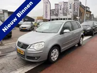 Volkswagen Polo 1.2-12V 5 DRS. EDITION Airco Pdc Stoelverw. Extra set Lichtmetalen velgen zomerbande