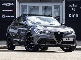 Alfa Romeo Stelvio 2.0 T AWD B-Tech 280pk Q4 | Pano-dak | Lederen bekleding | H&K |