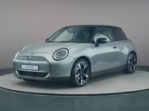 MINI Electric Cooper E Classic L 40.7 kWh SEAF Panoramadak | Getint glas | Harmen Kardon | Comfort A