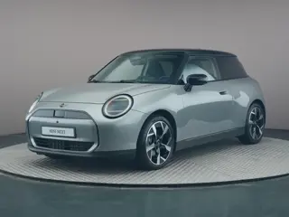 MINI Electric Cooper E Classic L 40.7 kWh SEAF Panoramadak | Getint glas | Harmen Kardon | Comfort A