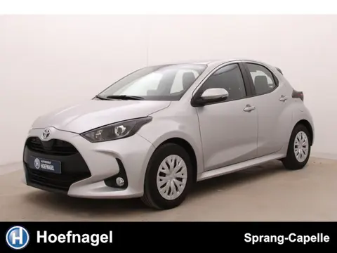 Toyota Yaris 1.5 Hybrid Comfort | Camera | Adaptive Cruise | CarPlay | Stoelverwarming