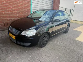 Volkswagen Polo 1.4-16V Trendline 3-deurs Airco Bj:2005
