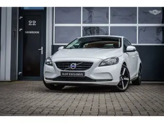 Volvo V40 1.6 T4 Kinetic|CAMERA|CRUISE CONTROL|2e EIGENAAR|TREKHAAK