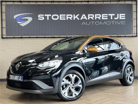 Renault Captur 1.3 TCe 140 R.S. Line | Groot Navi | Stoel, Stuur, Voorruit verwarming | 18" | ACC 10