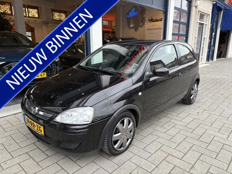 Opel Corsa 1.2-16V Full Rhythm (bj 2005)