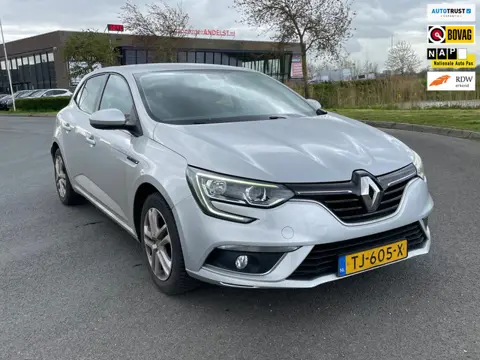 Renault Mégane 1.3 TCe Zen, 5drs, Trekhaak, Navi, Cruise/Climate control, Carplay, Elektr ramen, Nap