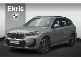 BMW X1 sDrive18i M Sport | Panoramadak / Keyless entry / Adaptieve LED koplampen