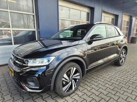 VOLKSWAGEN T-ROC 1.5 TSI R-LINE, Camera, Carplay, ACC, 2X R-LINE, ALL IN Prijs.