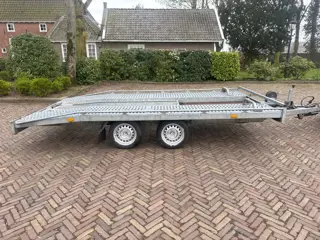 Hapert Autoambulance. 302