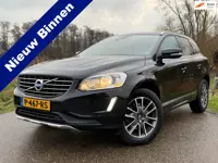 Volvo XC60 2.0 D3 FWD Kinetic Automaat / Panoramadak / Leder / Camera / Navi / Stoelverwarming / 18"