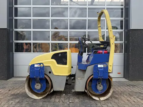 Atlas AW260 (bj 2009)