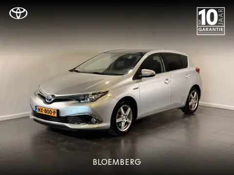Toyota Auris 1.8 Hybrid Lease Pro | Panoromadak | Afneembare trekhaak | Winterset |