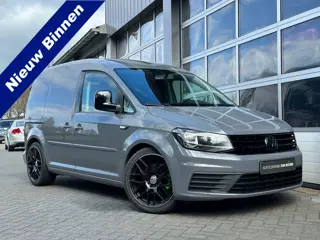 Volkswagen Caddy 2.0 TDI L1H1 | 150pk | Black Line | Betongrijs | Leer | Stoelverwarming | Spoiler |