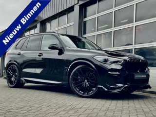 BMW X5 xDrive45e | M-Sport | Dark Label | Beige leer | Massagestoelen | Active steering | Pano | Sto