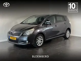 Toyota Verso 1.8 VVT-i Dynamic Business | Trekhaak | Panodak | Navigatie | Parkeersensoren |
