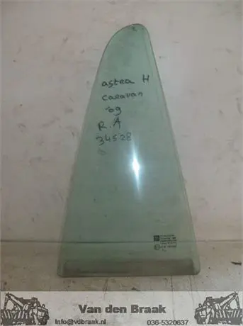 Opel Astra Caravan 2004-2010 Scheerruit rechts achter