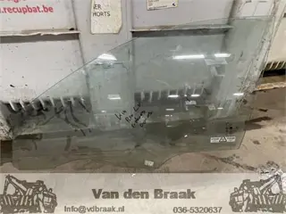 Kia Rio 5-deurs 2000-2005 Portierraam links voor