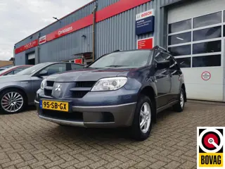 Mitsubishi Outlander Sport 2.0 Invite+