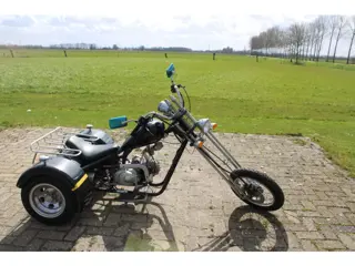 Midi trikes 110 cc (bj 2005)