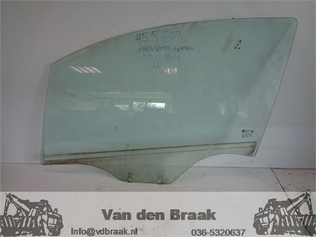 Chevrolet Spark 2010-2015 Portierruit links voor