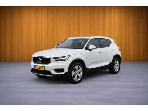 Volvo XC40 1.5 T3 Momentum Pro