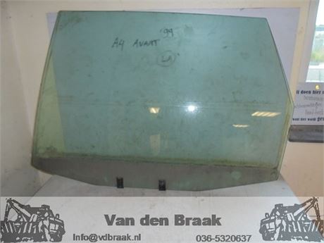 Audi A4 Avant 1995-2001 Portierraam links achter