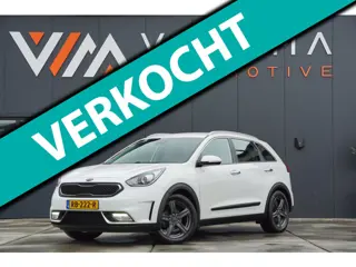 Kia Niro 1.6 GDi Hybrid ExecutiveLine 2017 Parelmoer wit Automaat Trekhaak Airco Clima Cruise contro