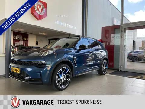 Lynk & Co 01 1.5 6.6kw laadvermogen!!,Automaat,Panoramadak/360° Camera/Keyless/Sfeerverlichting/Lane