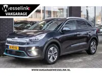 Kia e-Niro ExecutiveLine 64 kWh |SOH 100% | 3 Fase lader | Adapt Cruise | Lederen bekleding |