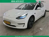 Tesla Model 3 Long Range AWD 75 kWh 351pk | SOH % | 12 maanden Bovag garantie | Zwart interieur | Pe