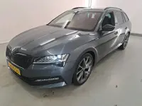 Škoda Superb Combi 1.5 TSI ACT Sportline Virtual-Cockpit Leer/Alcantara "18-LMV Camera