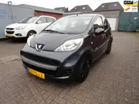 Peugeot 107 1.0-12V Millesim 200 (KM 179645 NAP AIRCO)
