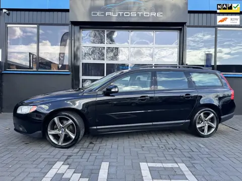 Volvo V70 2.0 Limited Edition 2e Eig Leder Airco Navi Cruise Pdc 18inch Bluetooth in zeer mooie staa