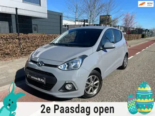 Hyundai I10 1.2i Cruise-Control Airco Bluetooth Stoelverwarming Multifunctioneel-Stuur