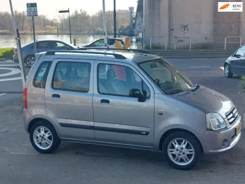 Suzuki Wagon R+ 1.3 FreeStyle