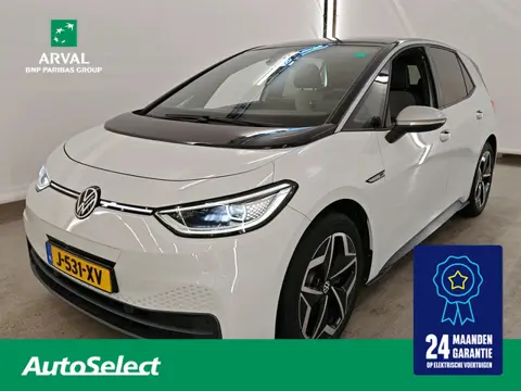 Volkswagen ID.3 58 kWh 204pk First Plus | Trekhaak | SOH 92% | Apple CarPlay | Camera | PDC | Stoelv
