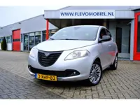 Lancia Ypsilon 0.9 TwinAir Elefantino Plus 5-drs Airco|LMV