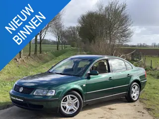 Volkswagen Passat SEDAN 2.3 VR5, ZEER NETTE STAAT!